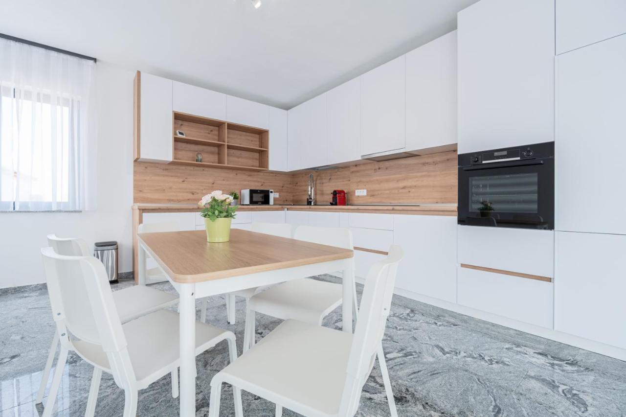 Appartamento Casa Fischer Ciheiu Esterno foto